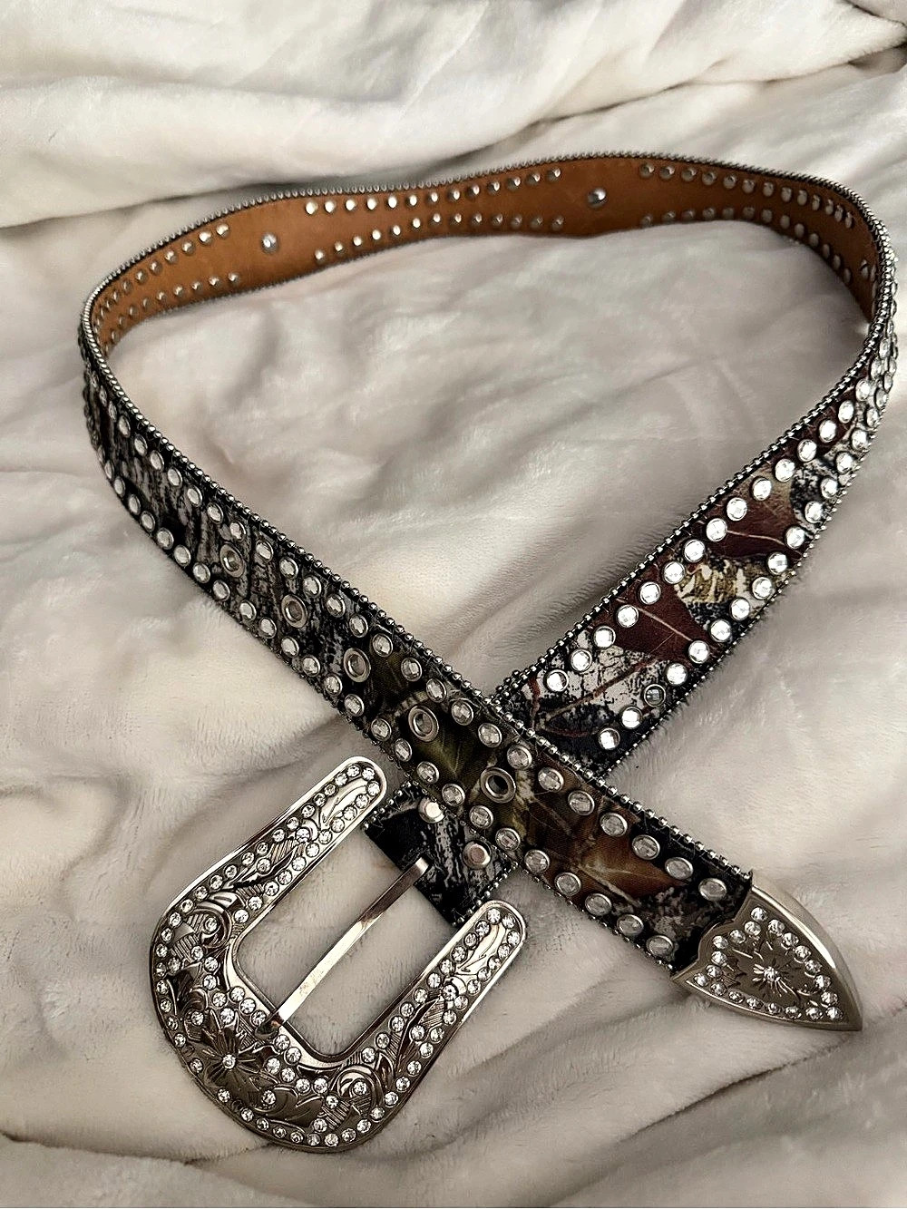 Blazin Roxx Studded Leather Western Belt in Brown & Black / camouflage
